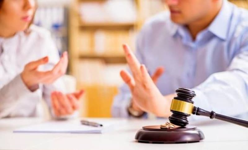 Minh họa tư vấn của luật sư về trường hợp cần li dị với người đi khỏi nơi cư trú ly-hon-voi-nguoi-da-roi-khoi-noi-cu-tru